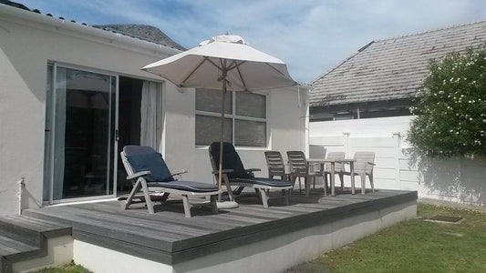 Dunghye Beach Cottage Voelklip Hermanus Western Cape South Africa House, Building, Architecture, Living Room, Swimming Pool