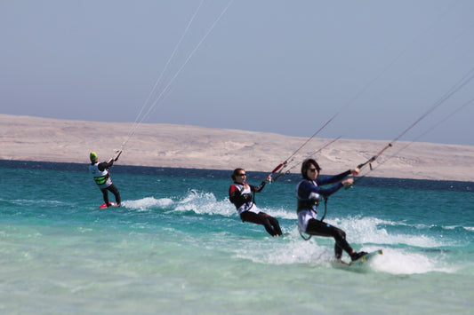 Kitesurfing, Funsport, Sport, Waters, Nature, Person, Water, Water Sport Sultan Kite School Hurghada Surf School Kite Shop Windsurfing Store District Al Ahyaa Al Ahia Red Sea Egypt