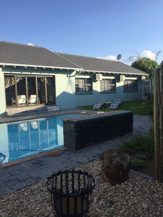 Villa Moshay Robertsham Johannesburg Gauteng South Africa House, Building, Architecture, Garden, Nature, Plant, Living Room, Swimming Pool